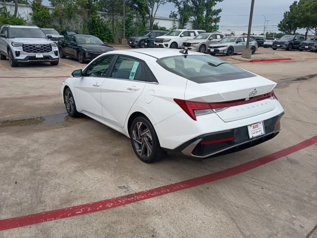 Thumbnail: 2025 Hyundai Elantra - 8