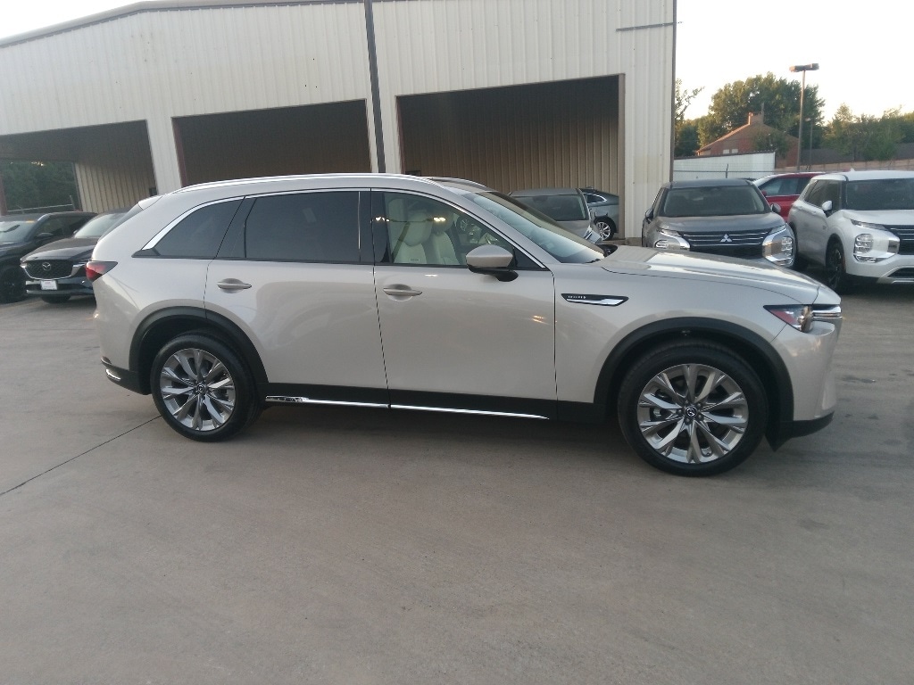 Thumbnail: 2025 Mazda CX-90 - 7