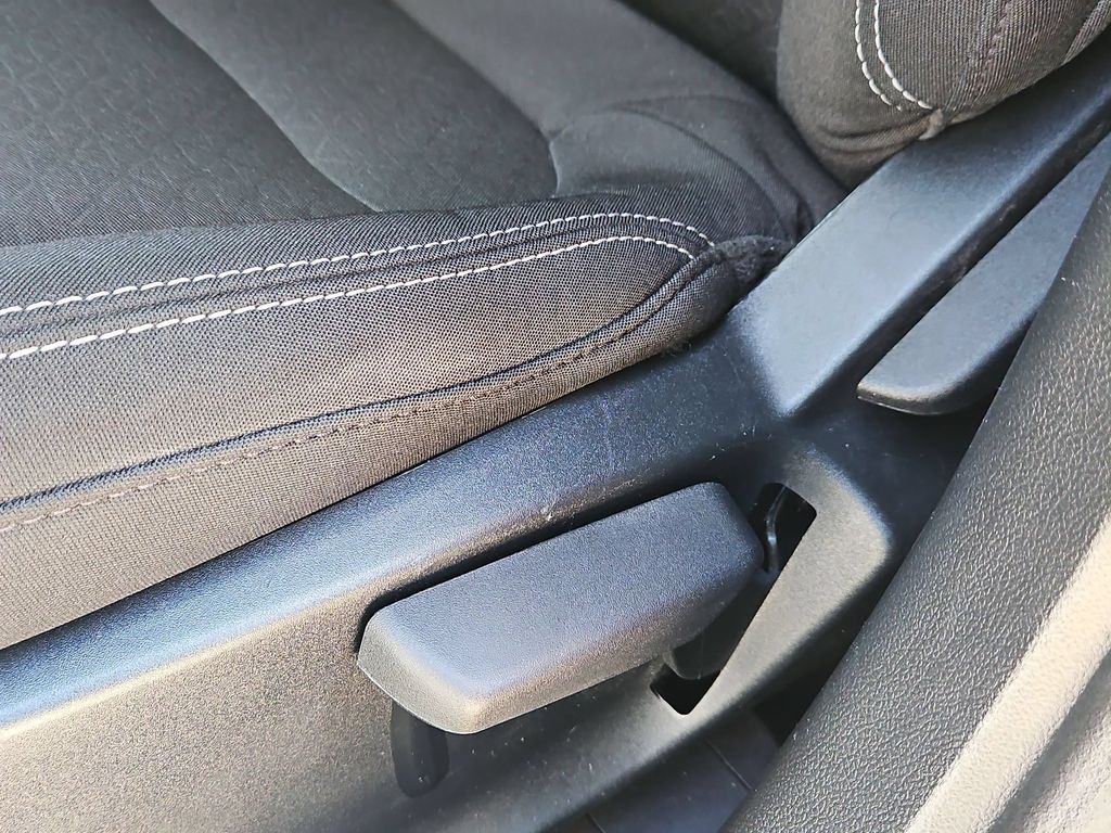 2025 Ford Escape Active - Photo 11