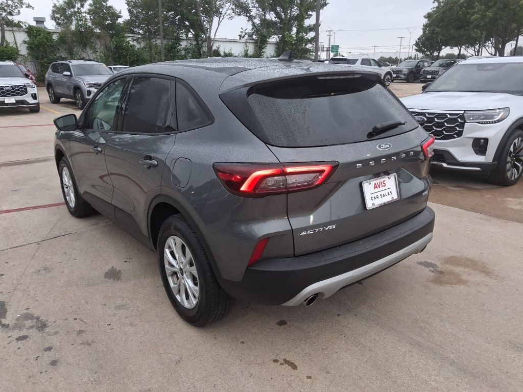 Thumbnail: 2025 Ford Escape - 8