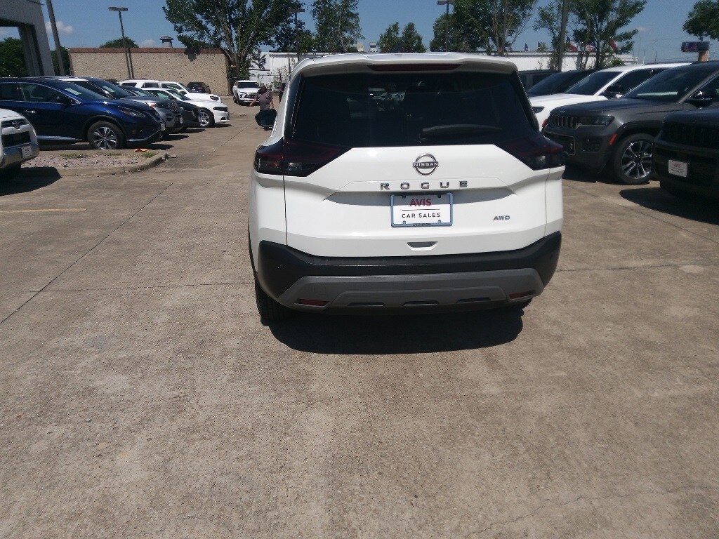 Thumbnail: 2023 Nissan Rogue - 5