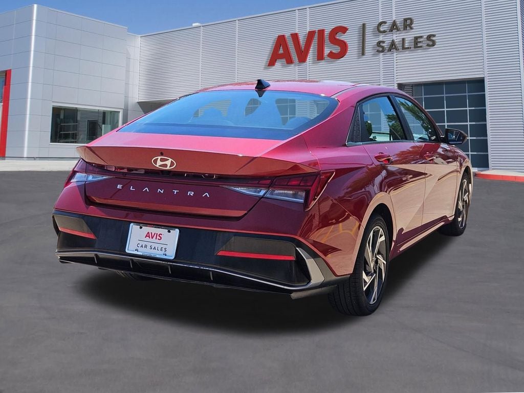 Thumbnail: 2025 Hyundai Elantra - 6