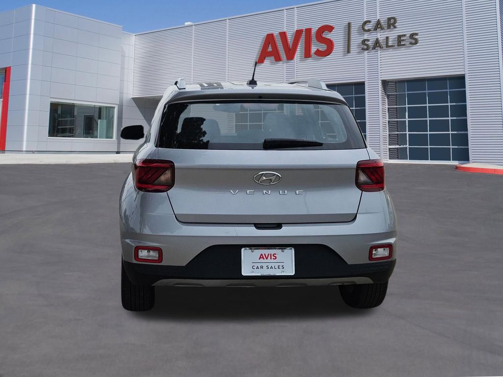 Thumbnail: 2025 Hyundai Venue - 5
