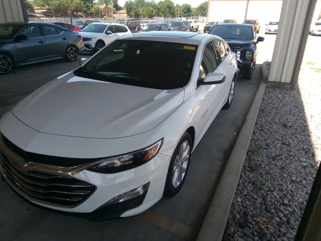 Thumbnail: 2024 Chevrolet Malibu - 1