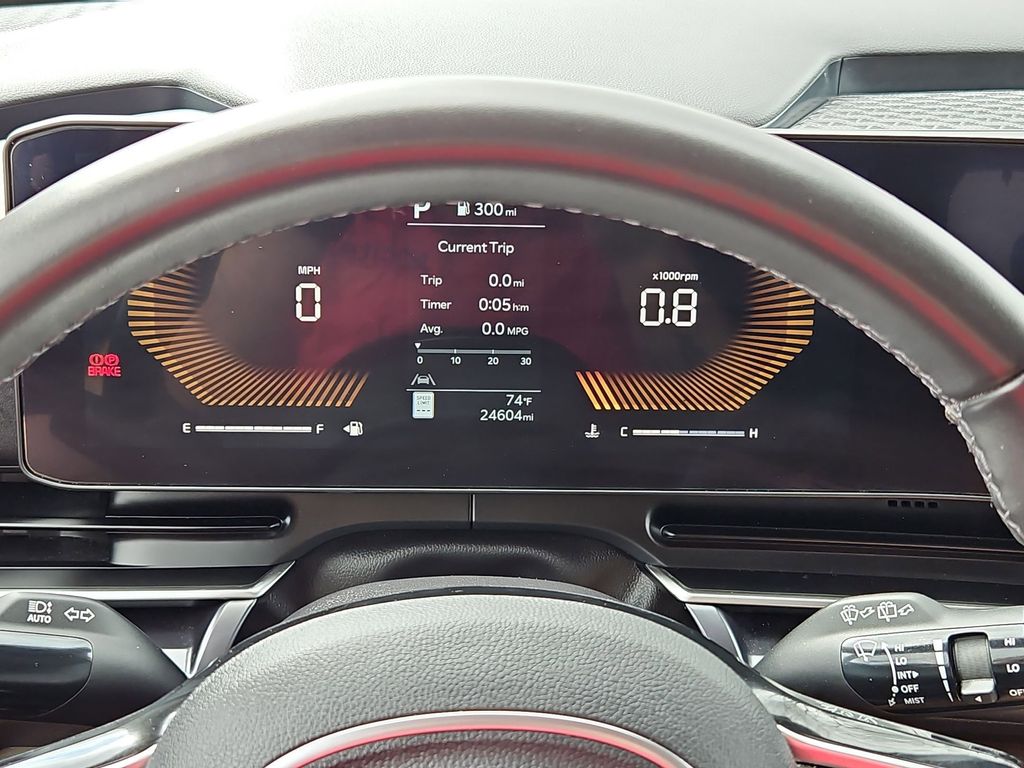 Thumbnail: 2025 Kia Carnival - 16