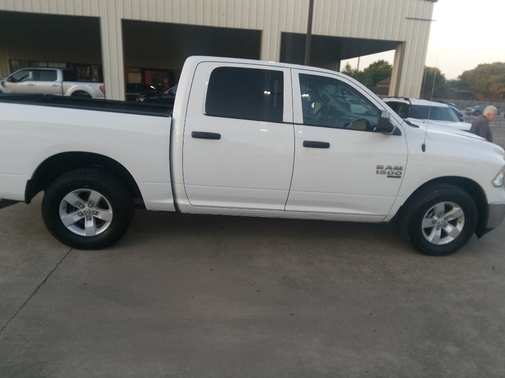 Thumbnail: 2023 RAM 1500 Classic - 7