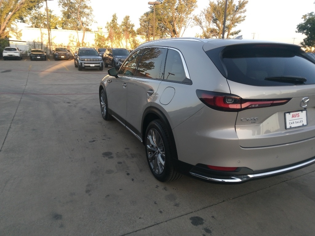 Thumbnail: 2025 Mazda CX-90 - 13