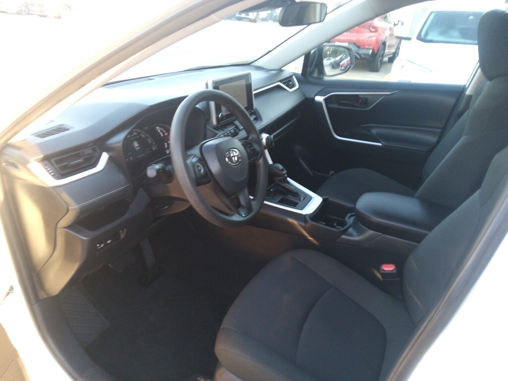 Thumbnail: 2025 Toyota RAV4 - 3