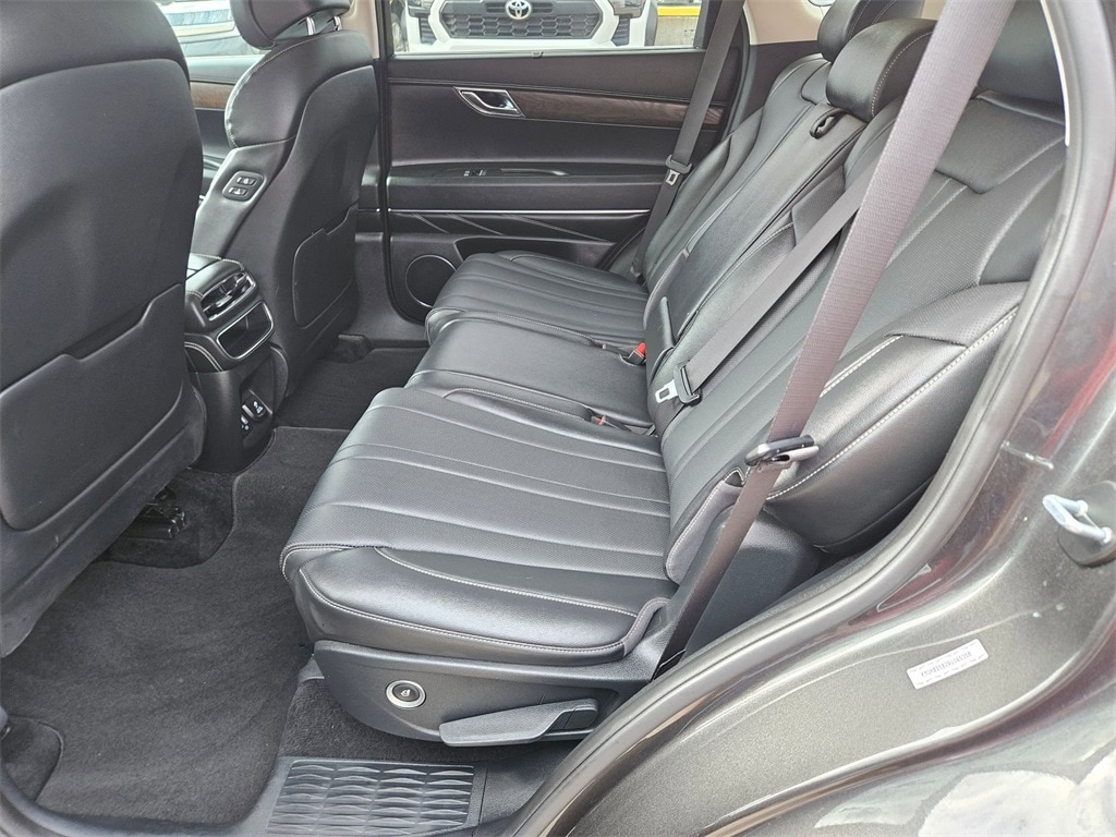 Thumbnail: 2024 Genesis GV80 - 27