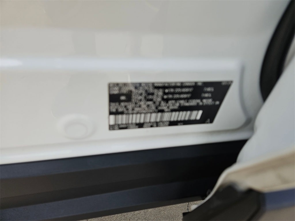 Thumbnail: 2024 Toyota RAV4 - 30