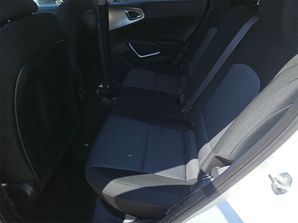 Thumbnail: 2023 Kia Soul - 25