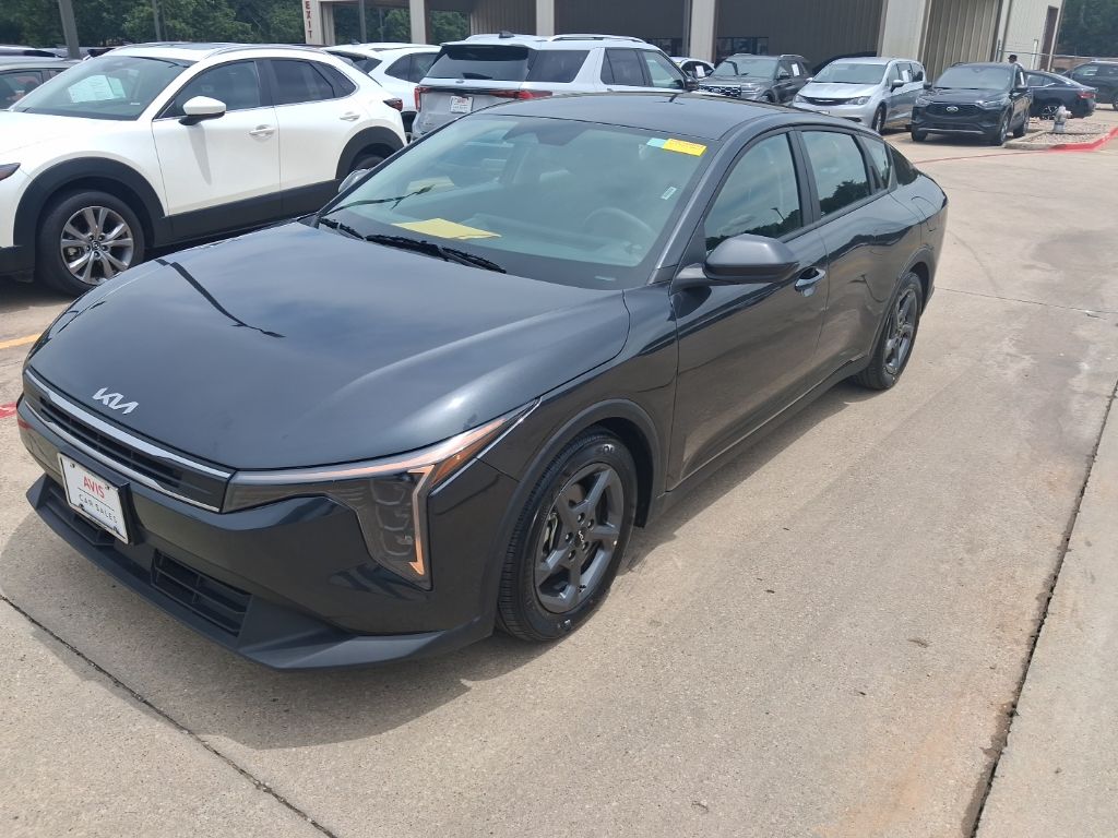 2025 Kia K4's photo