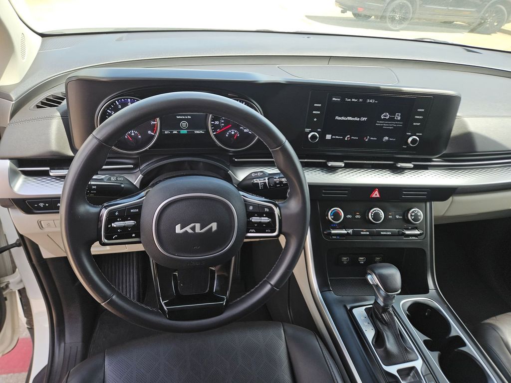 Thumbnail: 2024 Kia Carnival - 17