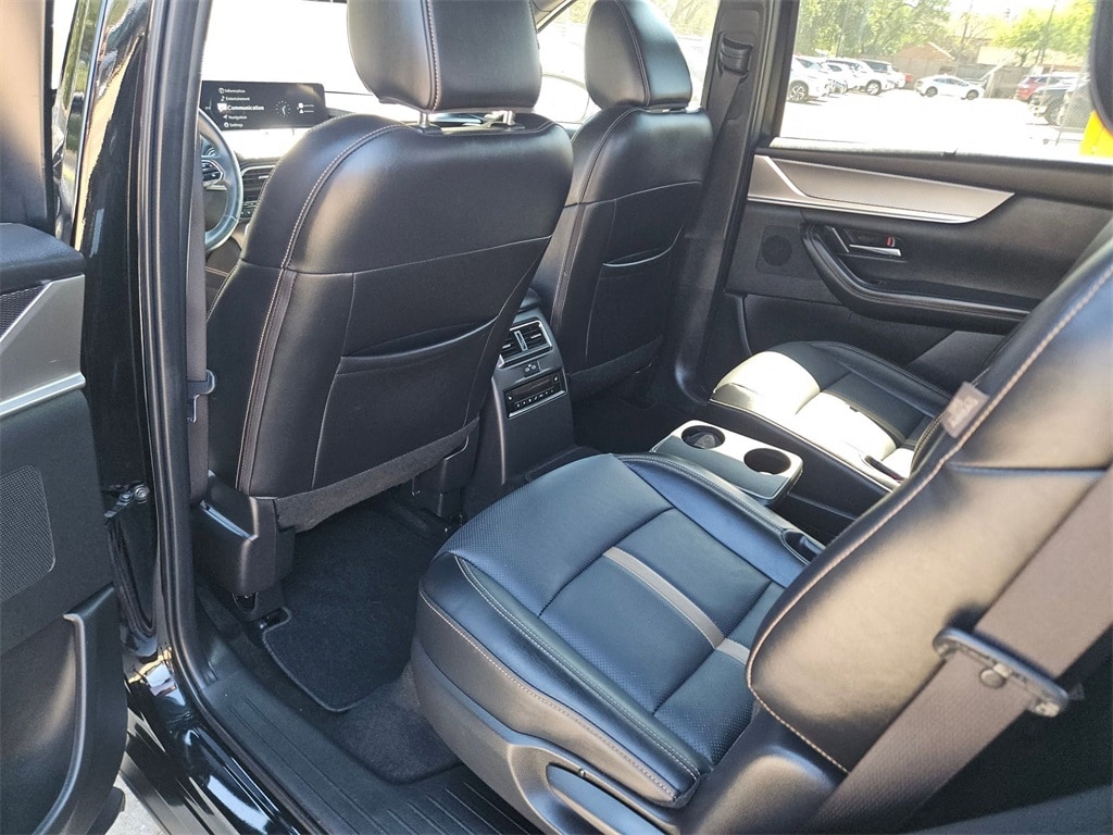 Thumbnail: 2025 Mazda CX-90 - 25