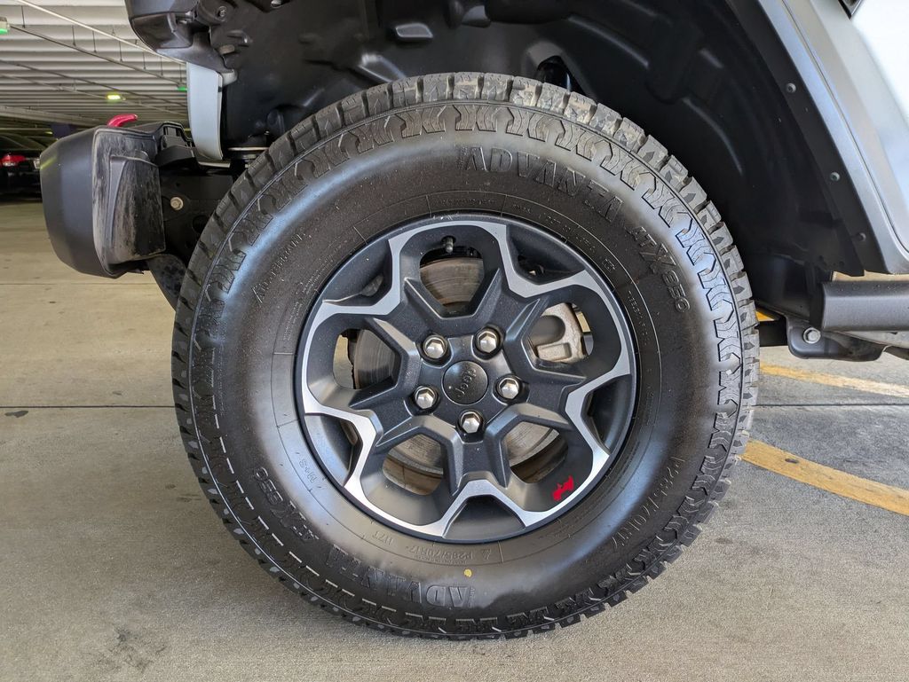 Thumbnail: 2023 Jeep Wrangler - 31