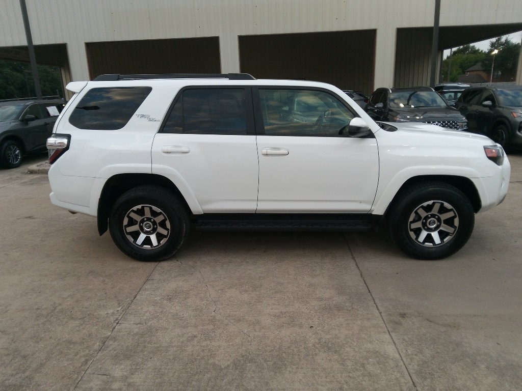 Thumbnail: 2024 Toyota 4Runner - 4