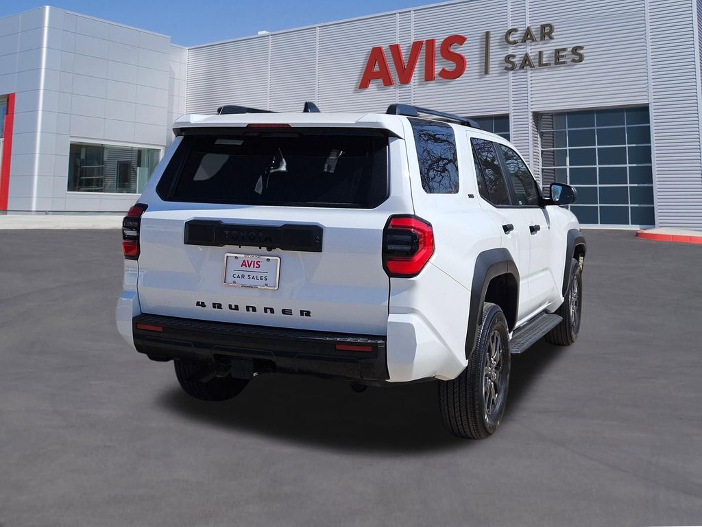 Thumbnail: 2025 Toyota 4Runner - 6