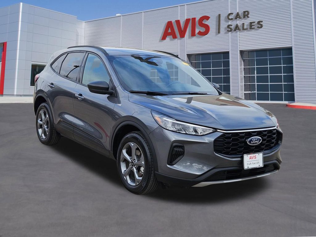 Thumbnail: 2025 Ford Escape - 9