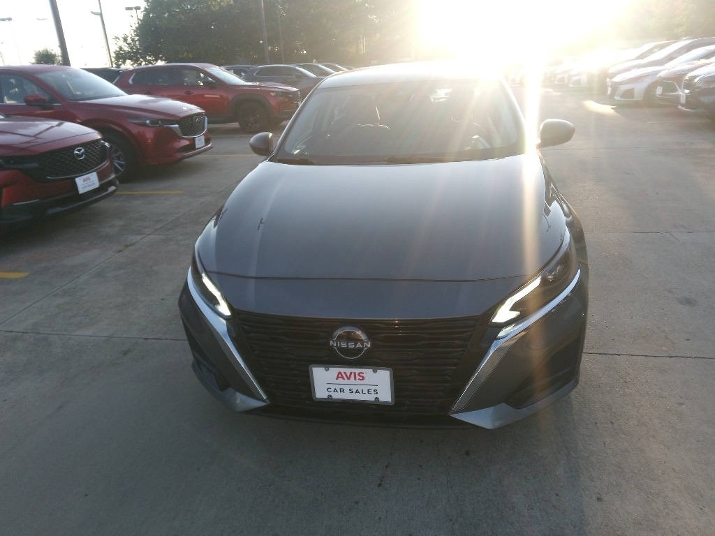 Thumbnail: 2024 Nissan Altima - 2