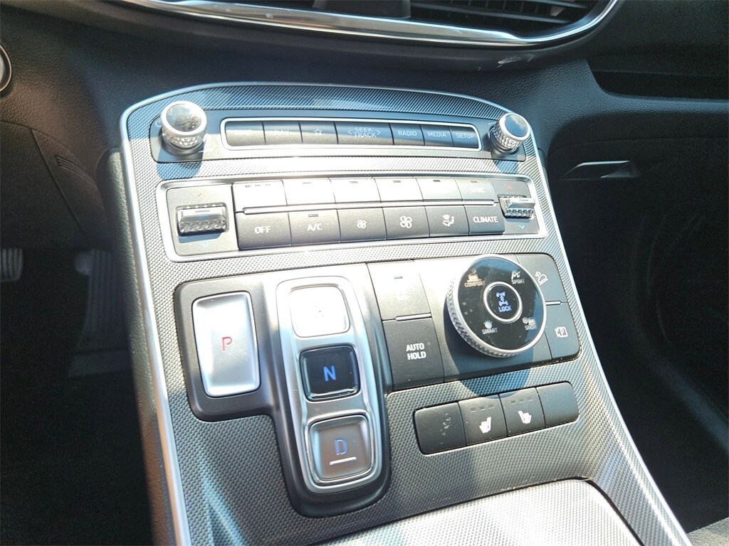 Thumbnail: 2023 Hyundai Santa Fe - 17