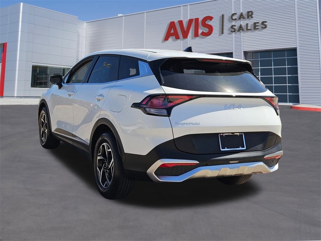 Thumbnail: 2024 Kia Sportage - 3
