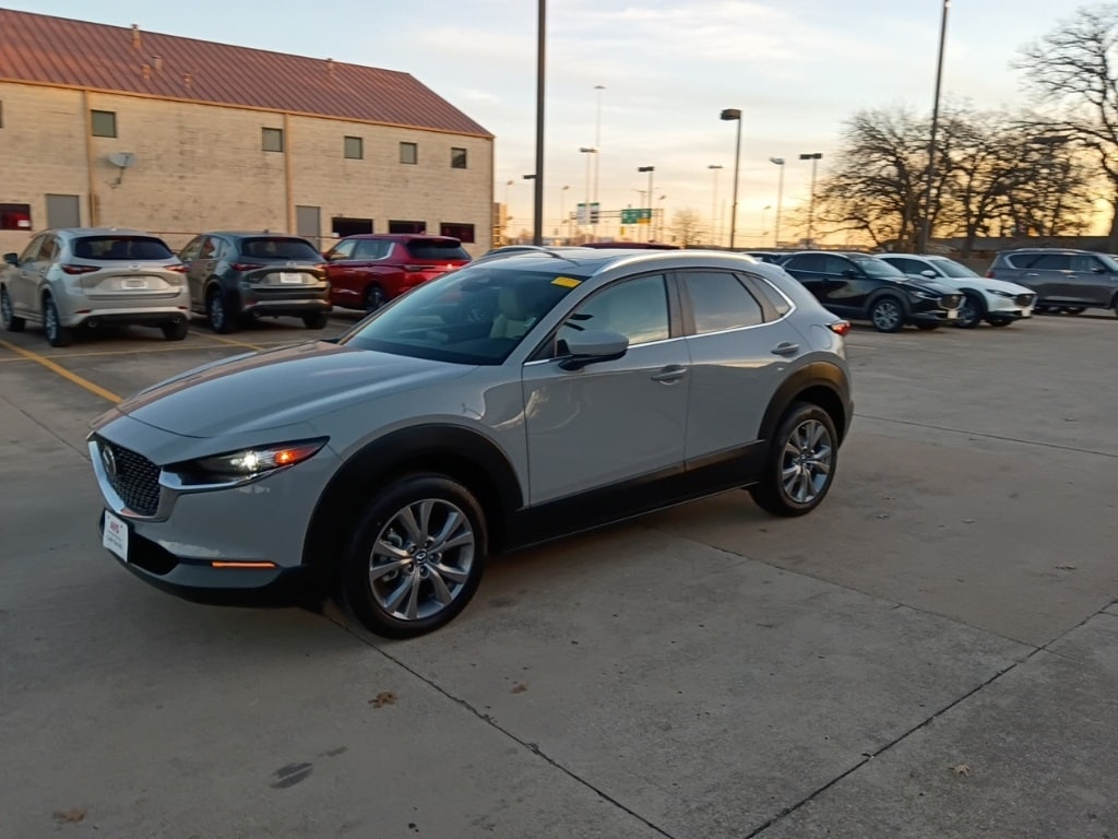 Thumbnail: 2025 Mazda CX-30 - 1