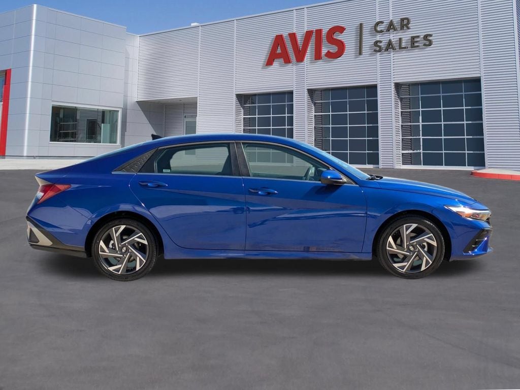 Thumbnail: 2025 Hyundai Elantra - 5
