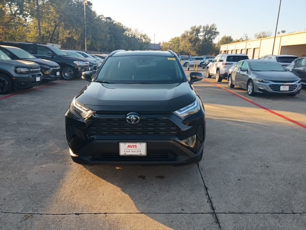 Thumbnail: 2025 Toyota RAV4 - 5