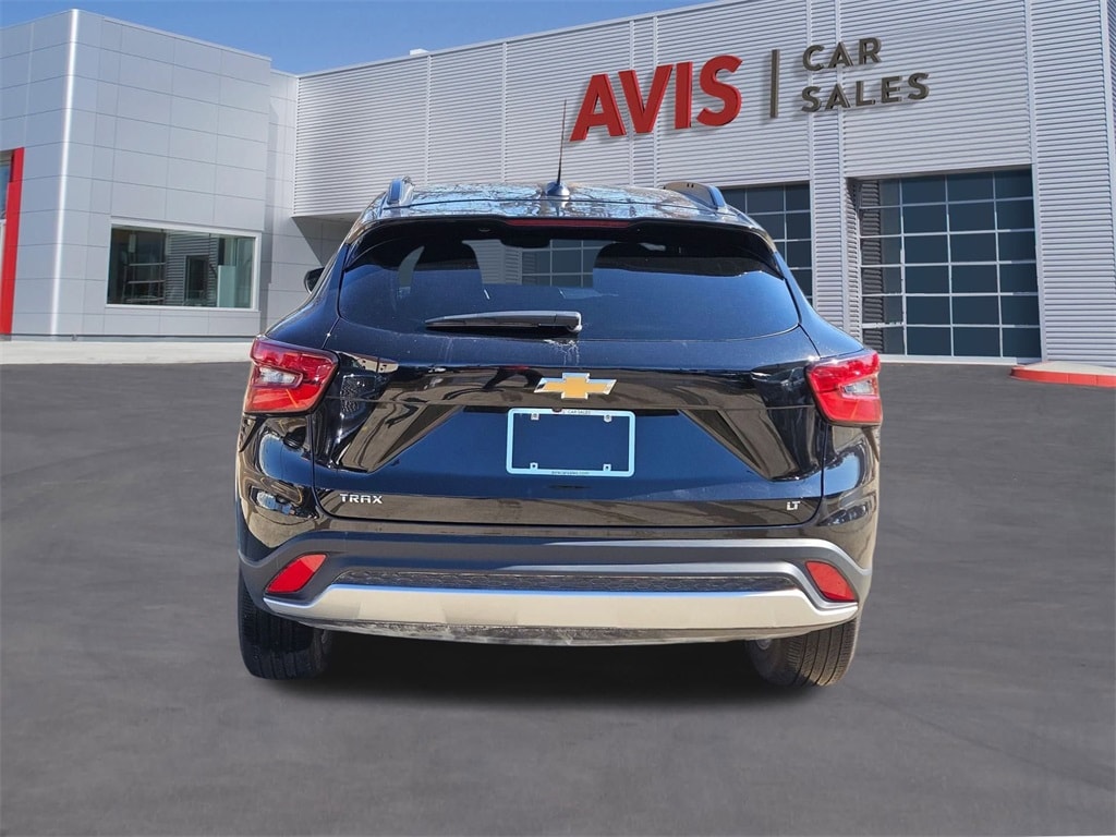 Thumbnail: 2025 Chevrolet Trax - 5