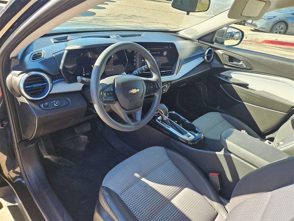 Thumbnail: 2024 Chevrolet Trax - 13