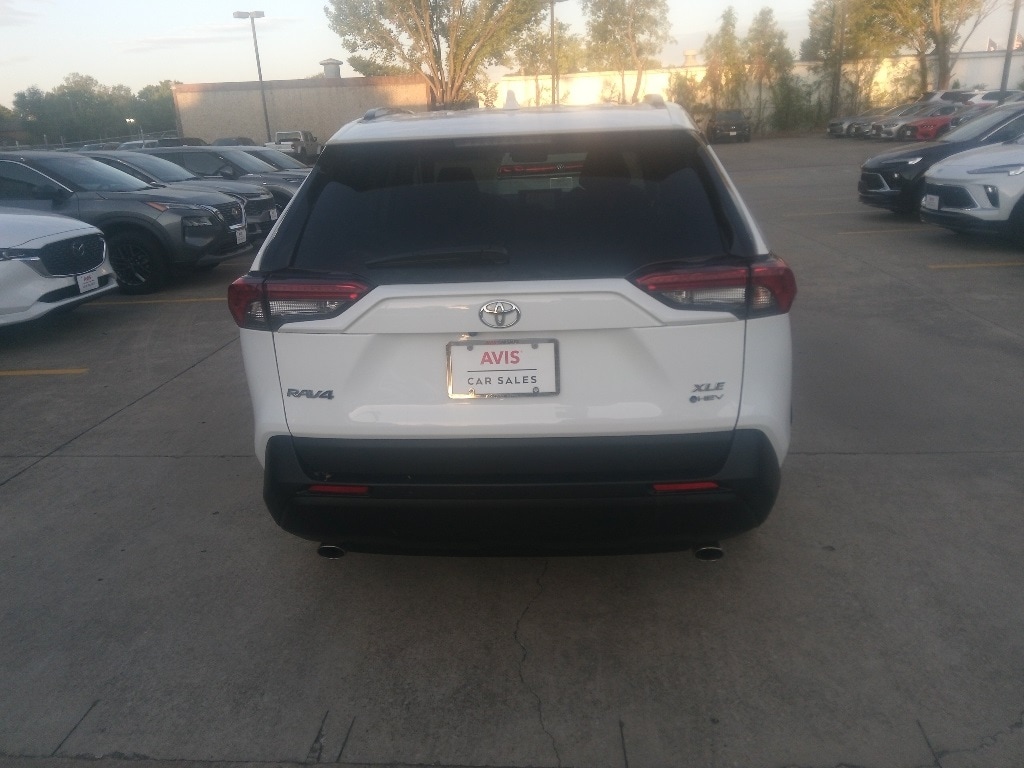 Thumbnail: 2025 Toyota RAV4 - 10