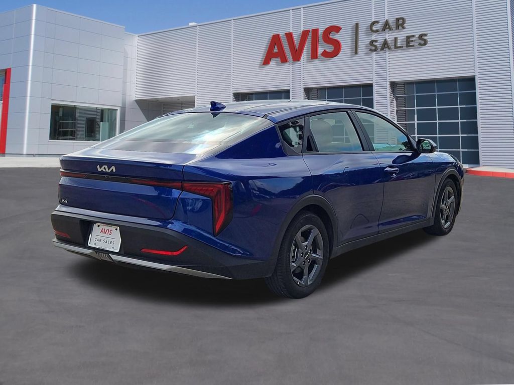 Thumbnail: 2025 Kia K4 - 6
