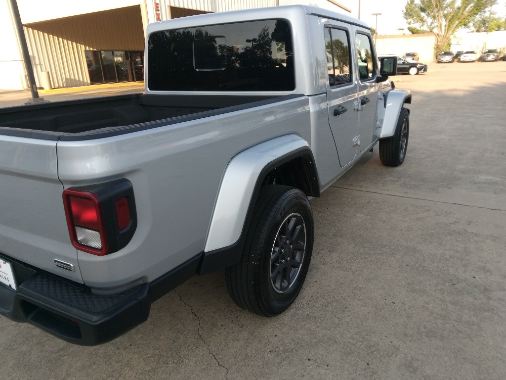 Thumbnail: 2023 Jeep Gladiator - 6