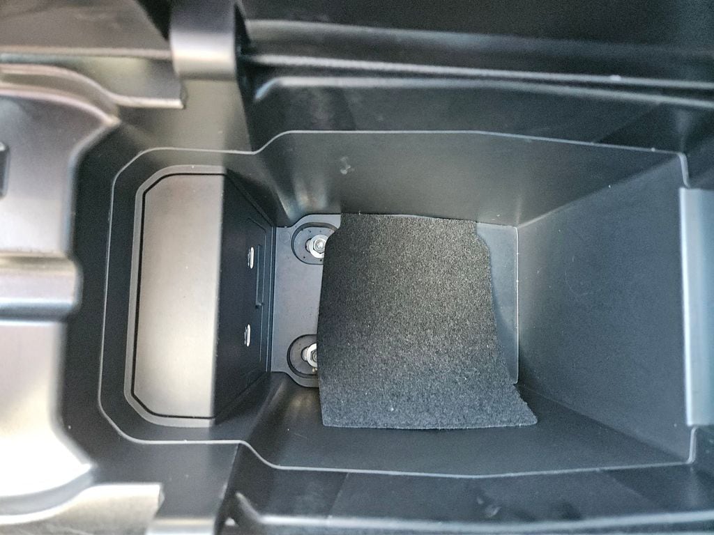 Thumbnail: 2025 Mazda CX-50 - 28