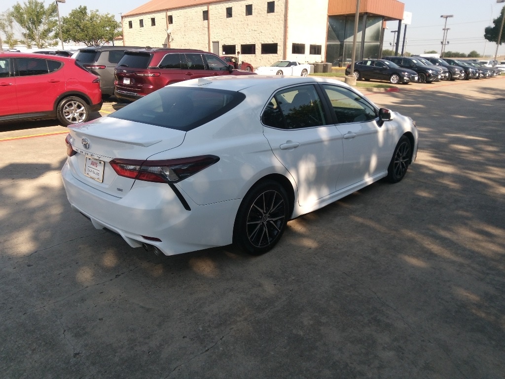 Thumbnail: 2024 Toyota Camry - 5