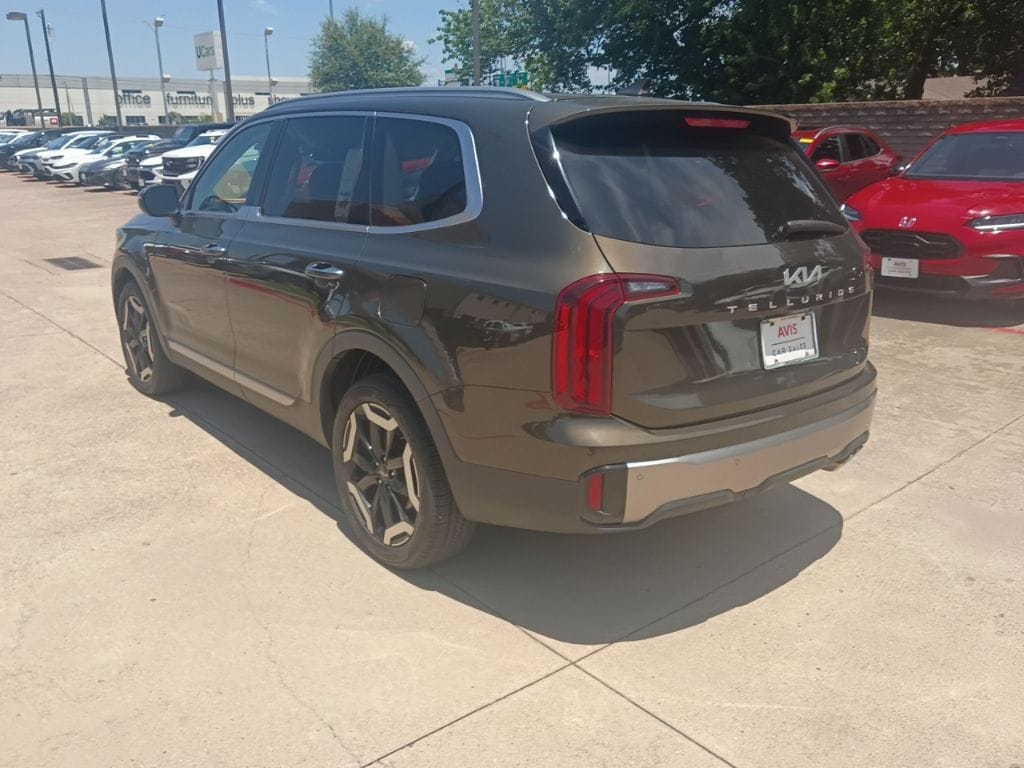 Thumbnail: 2025 Kia Telluride - 8