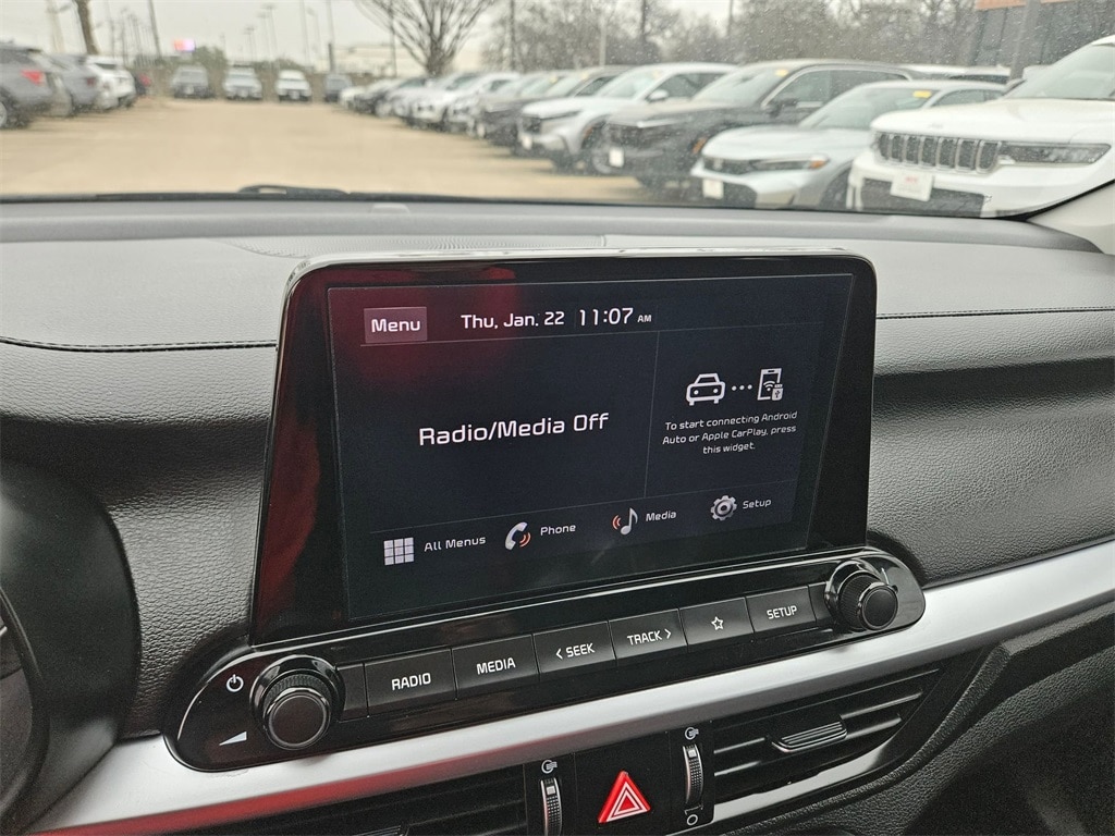 Thumbnail: 2024 Kia Forte - 21