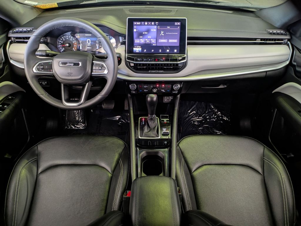 Thumbnail: 2025 Jeep Compass - 25