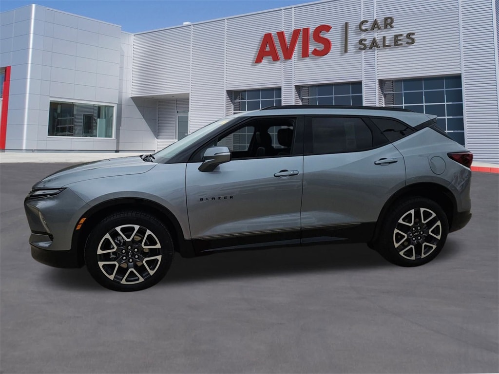 Thumbnail: 2025 Chevrolet Blazer - 2