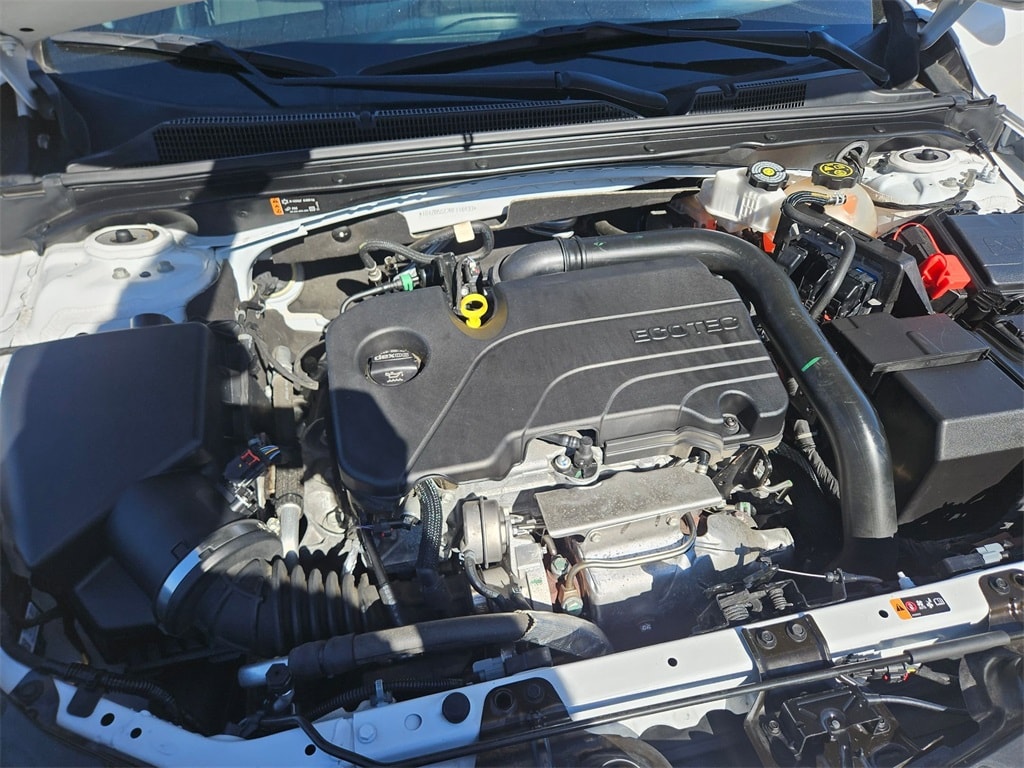 Thumbnail: 2024 Chevrolet Malibu - 23