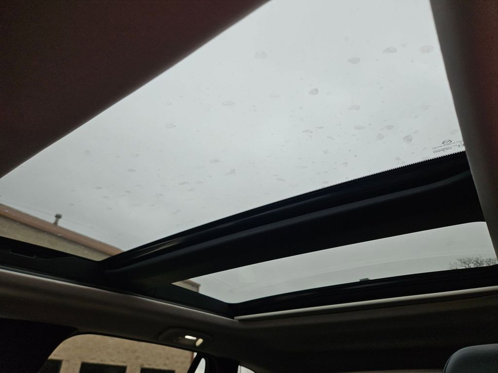 Thumbnail: 2025 Mazda CX-50 - 23