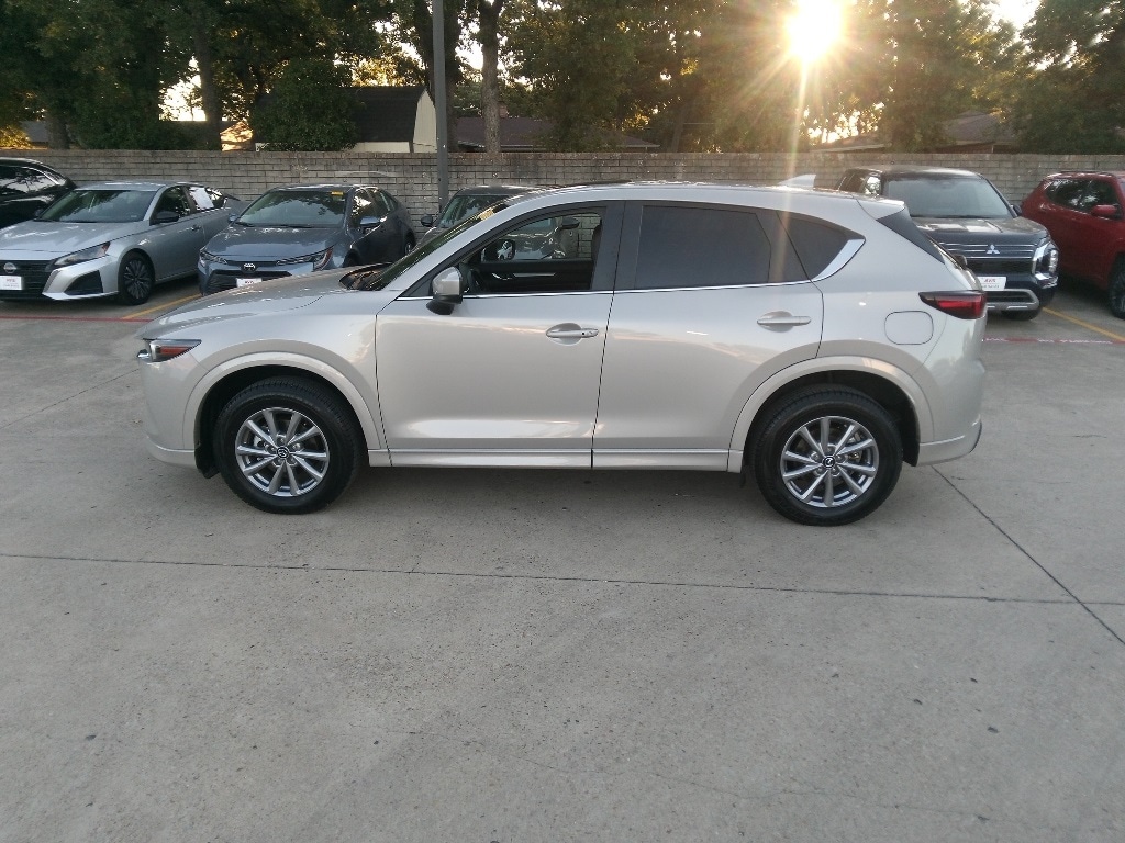 Thumbnail: 2025 Mazda CX-5 - 4