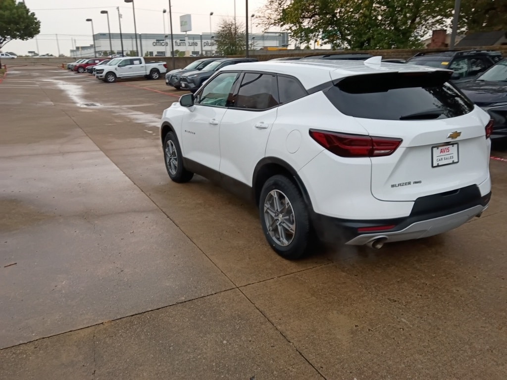 Thumbnail: 2023 Chevrolet Blazer - 7