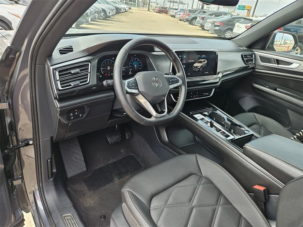 Thumbnail: 2025 Volkswagen Atlas - 13