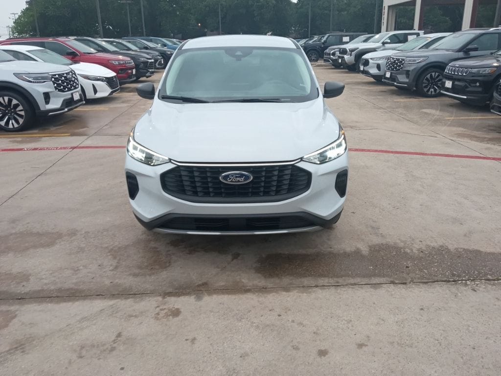 Thumbnail: 2025 Ford Escape - 5