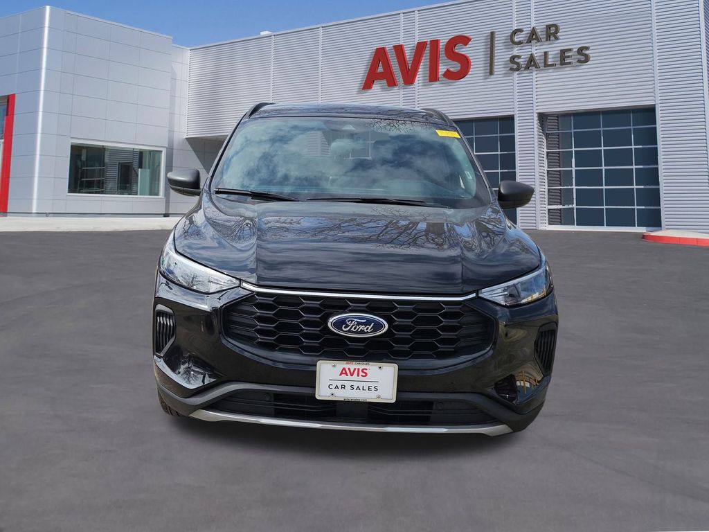 Thumbnail: 2025 Ford Escape - 10