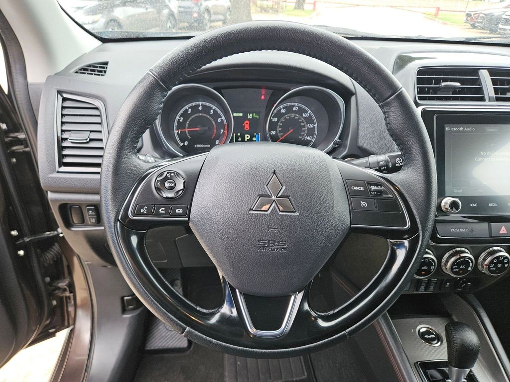 Thumbnail: 2025 Mitsubishi Outlander Sport - 18