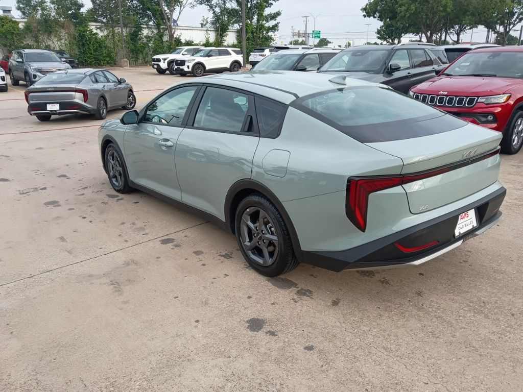 Thumbnail: 2025 Kia K4 - 8
