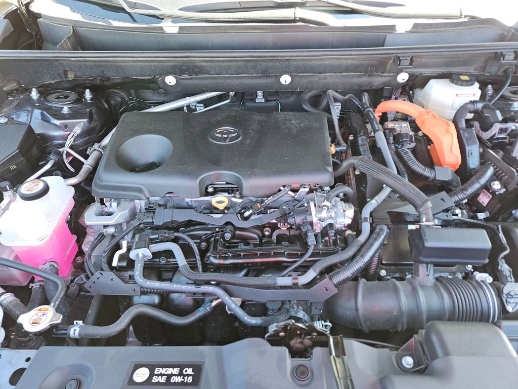 Thumbnail: 2025 Toyota RAV4 - 23