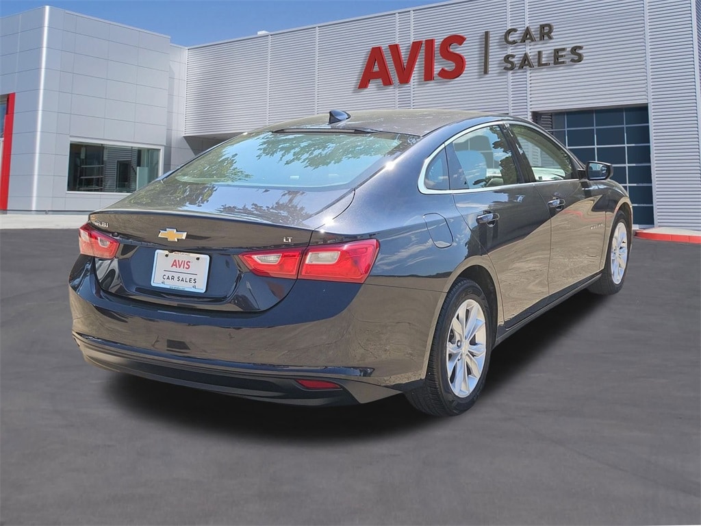 Thumbnail: 2023 Chevrolet Malibu - 11